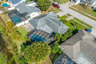 1862 Del Robles Dr, Clearwater, FL 33764 - Photo 15