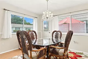 2407 Riverbluff Pkwy, Sarasota, FL 34231 - Photo 5