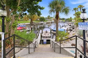 2407 Riverbluff Pkwy, Sarasota, FL 34231 - Photo 19