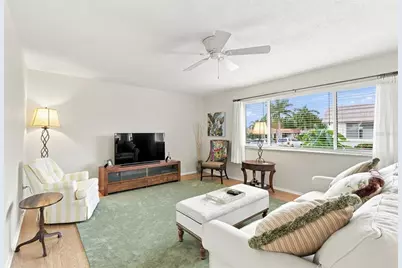 2407 Riverbluff Parkway #V-226, Sarasota, FL 34231 - Photo 3