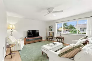 2407 Riverbluff Pkwy, Sarasota, FL 34231 - Photo 3