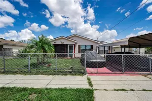 7526 Carolton Cir, Tampa, FL 33619 - Photo 5