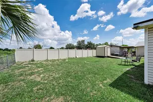 7526 Carolton Cir, Tampa, FL 33619 - Photo 39