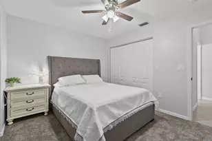12962 SW Doug Dr, Lake Suzy, FL 34269 - Photo 17