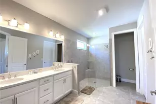 4520 CRESTPOINT Wy, Palmetto, FL 34221 - Photo 17
