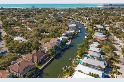 4937 Oxford Drive, Siesta Key, FL 34242 - Photo 35