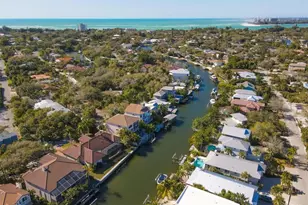 4937 Oxford Dr, Siesta Key, FL 34242 - Photo 35