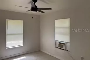 1905 19th Ave W, Bradenton, FL 34205 - Photo 3