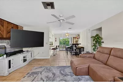 5031 Brandeis Circle S, Sarasota, FL 34243 - Photo 7
