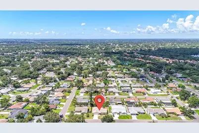 5031 Brandeis Circle S, Sarasota, FL 34243 - Photo 35