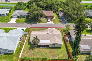 5031 Brandeis Cir S, Sarasota, FL 34243 - Photo 31