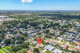 5031 Brandeis Cir S, Sarasota, FL 34243 - Photo 33