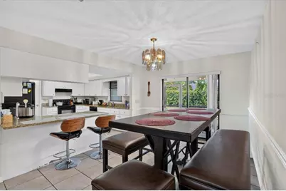 5031 Brandeis Circle S, Sarasota, FL 34243 - Photo 9
