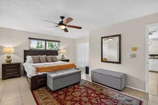 5031 Brandeis Cir S, Sarasota, FL 34243 - Photo 17