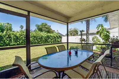 5031 Brandeis Circle S, Sarasota, FL 34243 - Photo 25