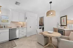 264 Woods Point Rd, Osprey, FL 34229 - Photo 9