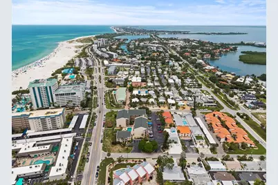 845 Benjamin Franklin Drive #101, Sarasota, FL 34236 - Photo 19