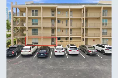 845 Benjamin Franklin Drive #101, Sarasota, FL 34236 - Photo 3