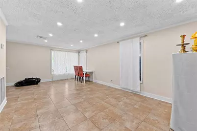 8414 N Grady Avenue, Tampa, FL 33614 - Photo 23