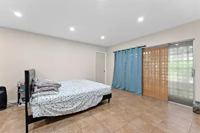 8414 N Grady Avenue, Tampa, FL 33614 - Photo 15