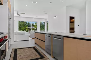 1355 Roberts Bay Ln, Sarasota, FL 34242 - Photo 17