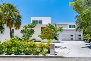 1355 Roberts Bay Ln, Sarasota, FL 34242 - Photo 3