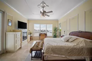 1444 Harbor Dr, Sarasota, FL 34239 - Photo 23