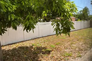 4272 Pandora Rd, Venice, FL 34293 - Photo 5
