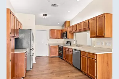 5381 Kelly Drive #15, Sarasota, FL 34233 - Photo 17