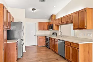 5381 Kelly Dr, Sarasota, FL 34233 - Photo 17