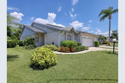 5381 Kelly Drive #15, Sarasota, FL 34233 - Photo 3