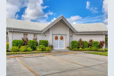 5381 Kelly Drive #15, Sarasota, FL 34233 - Photo 37