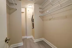 4625 Summerwind Dr, Sarasota, FL 34234 - Photo 19