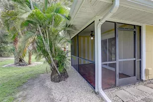 4625 Summerwind Dr, Sarasota, FL 34234 - Photo 33