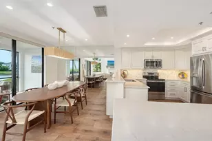 1916 Harbourside Dr, Longboat Key, FL 34228 - Photo 11
