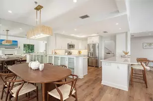 1916 Harbourside Dr, Longboat Key, FL 34228 - Photo 25
