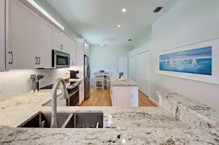 311 Lansbrook Dr, Venice, FL 34292 - Photo 25