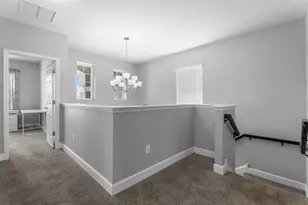 8430 Nandina Dr, Sarasota, FL 34240 - Photo 33
