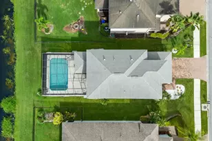 8430 Nandina Dr, Sarasota, FL 34240 - Photo 49