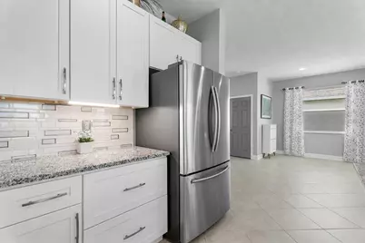 8430 Nandina Drive, Sarasota, FL 34240 - Photo 19