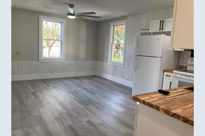 31 W Oakwood Street #1, Tarpon Springs, FL 34689 - Photo 3