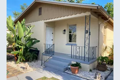 31 W Oakwood Street #1, Tarpon Springs, FL 34689 - Photo 1