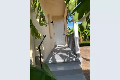 31 W Oakwood Street #2, Tarpon Springs, FL 34689 - Photo 15