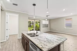 308 Soliera St, Nokomis, FL 34275 - Photo 9