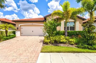 308 Soliera St, Nokomis, FL 34275 - Photo 1