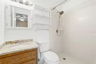 3365 Ramblewood Dr N, Sarasota, FL 34237 - Photo 17