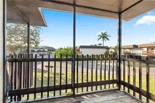 3365 Ramblewood Dr N, Sarasota, FL 34237 - Photo 25