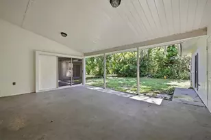 4537 Chimney Creek Dr, Sarasota, FL 34235 - Photo 29
