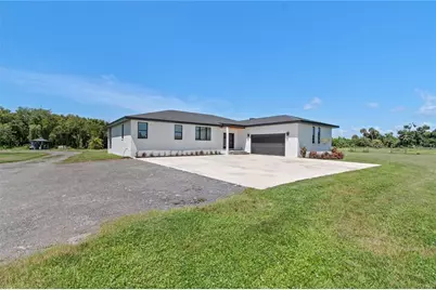 1810 37th Street E, Palmetto, FL 34221 - Photo 3