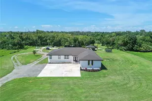 1810 37th St E, Palmetto, FL 34221 - Photo 11